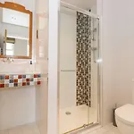 The Gatehouse Tatil Evi