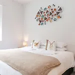 The Gatehouse Tatil Evi *